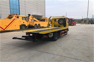 江川非事故拖车