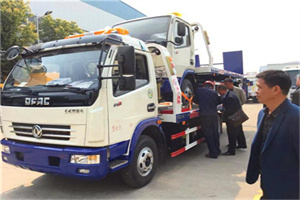 江川汽车道路救援拖车价格